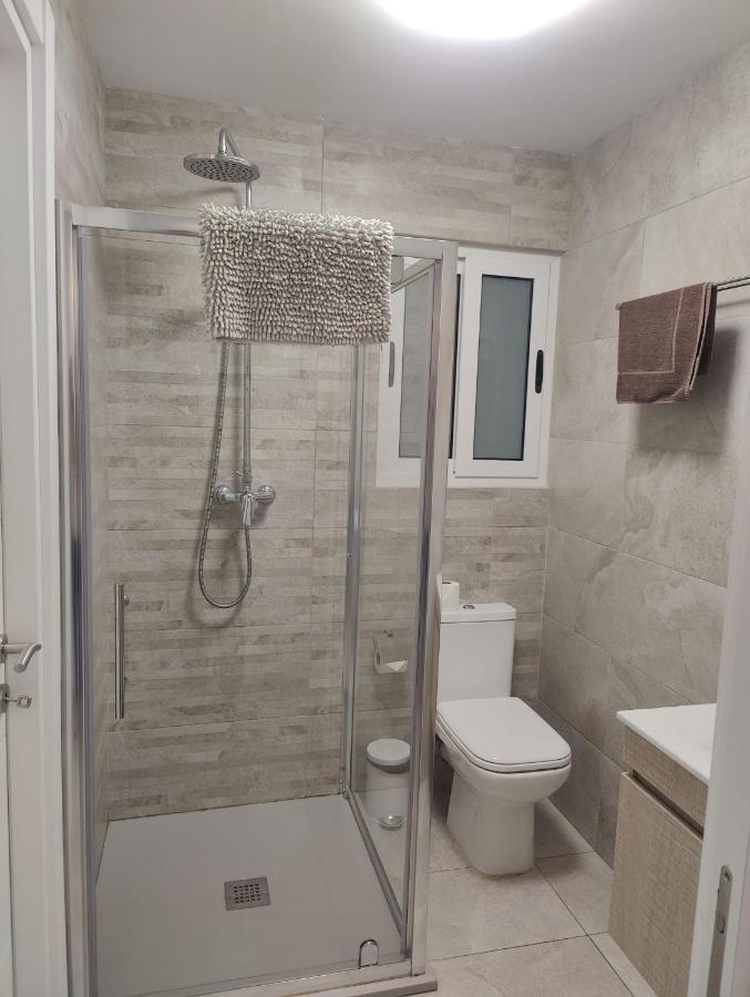 Gzira, 2 Bedroom Apartment Bagian luar foto